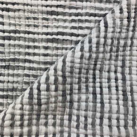 Aden and Anais Serengeti Rhino Dream Blanket - Picture 6 of 8